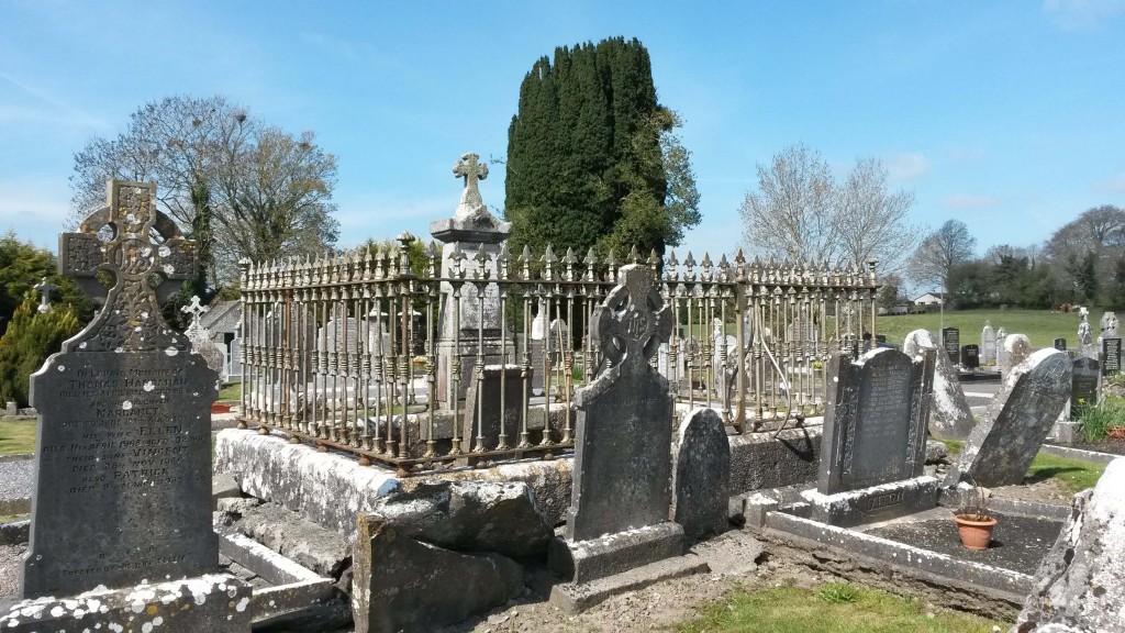 Pelly burial plot at Kiltormer